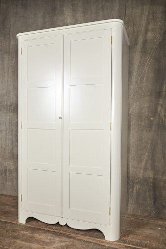 Painted-Curvey-Cupboard-0015