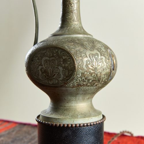 HL0579 – Tall Brass Engraved Lamp-0010