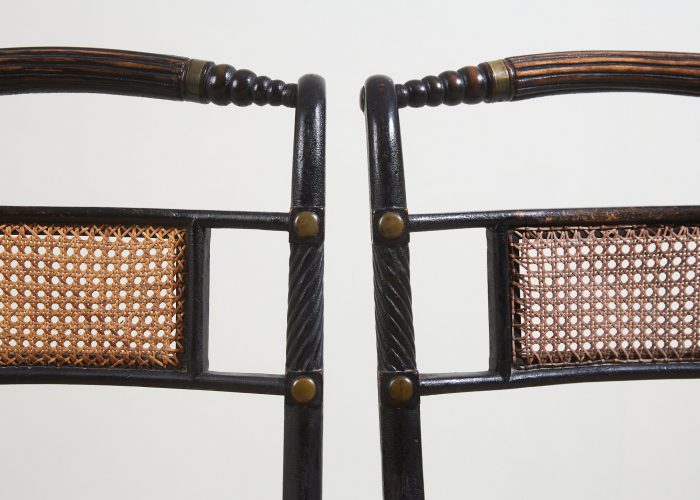 HL4585 – Two Chairs-0017