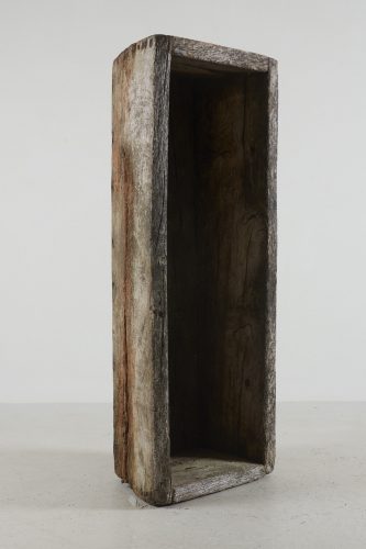 HL4653 – 2 x Wooden Mangers-0021