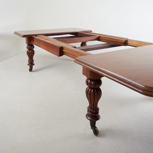 HL4687 – William IV Extending Dining Table-0042