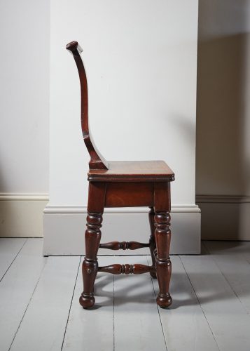 HL4938 – Hall chair and boot-pull-0006