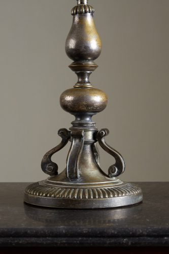 HL4949 – Regency Gilt Metal Table Lamp-0004