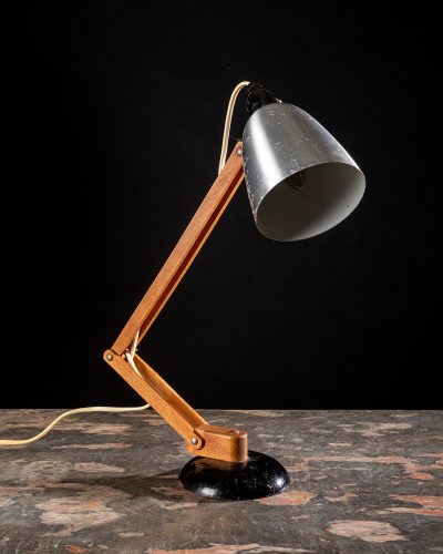 HL3209 Early Wooden Mac Lamp – Black -254
