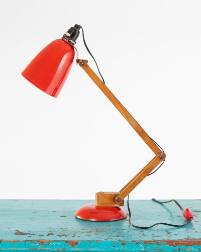 HL5333 Early Wooden Mac Lamp – Red-635