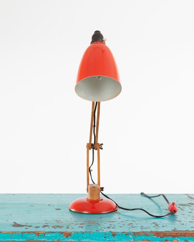 HL5333 Early Wooden Mac Lamp – Red-637