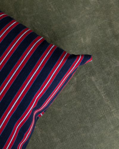 HB900563 Ticking Cushion With Navy and Red-8086