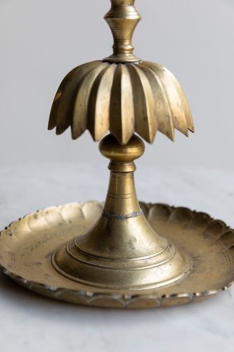 HL6349 A small antique brass Ottoman style candlestick-6465