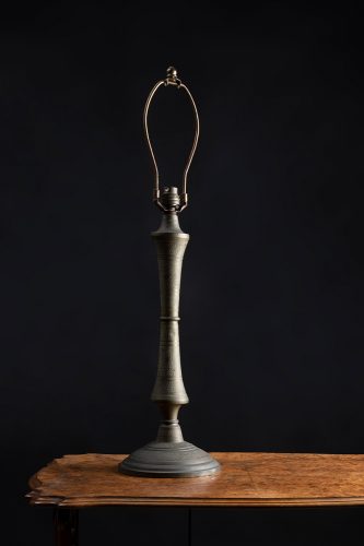 HL5961 A lamp cast with floral design-10898