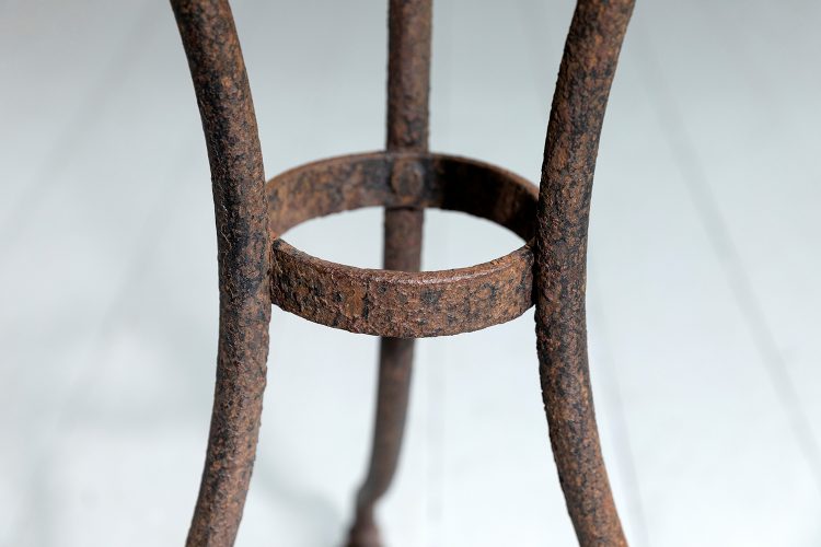 HL6686 C19th French circular wrought iron garden table base-13380