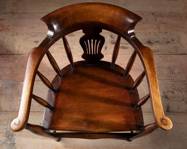 HL5703 C19th Bow Back Smoker’s Chair-16438