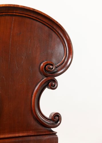 HL6750 A late Regency mahogany hall chair, att. To Gillows-18559