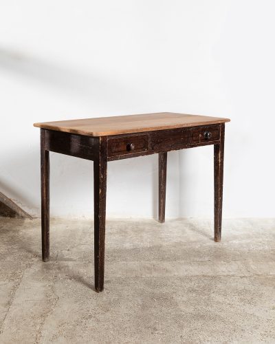 HL7068 Small Table-34517