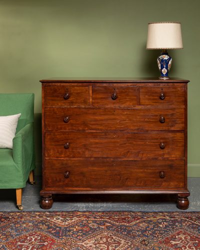 HL7369 A GEORGE IV MAHOGANY CHEST OF DRAWERS-35476