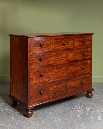 HL7369 A GEORGE IV MAHOGANY CHEST OF DRAWERS-35543